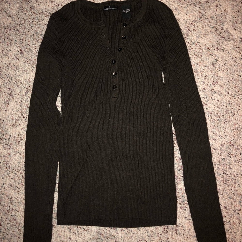 Brown Moda sweater!